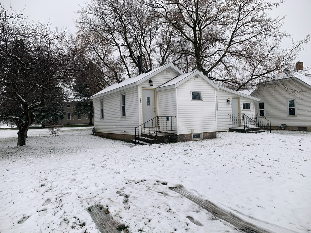 Fowler Realty - House for sale in LeRoy, Minnesota